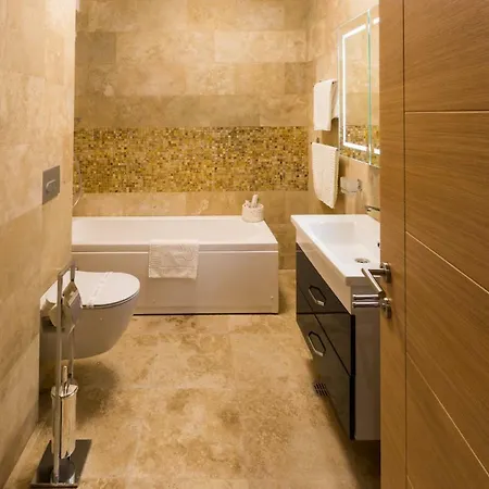 Rose Luxury Apartment *